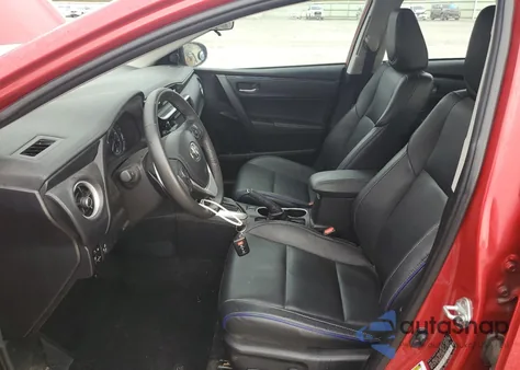 2018 Toyota Corolla L z USA, uszkodzony, nr VIN 2T1BURHE7JC059751